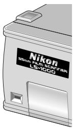 NIKON AX-1200 - Front panel LEDs - 1
