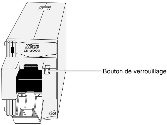 NIKON IA-20 - Insertion du film - 2
