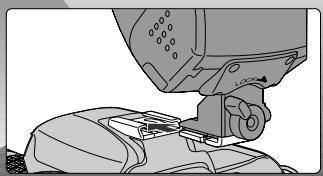NIKON SB-50DX - Attaching the SB-50DX to the Camera - 1