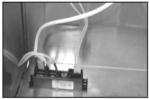 AEG-ELECTROLUX GL30NKEC - NOTE: It does not matter which wire goes to which terminal on the igniter. - 2