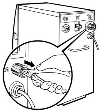 AEG-ELECTROLUX RO400C - Het rooster reinigen - 2