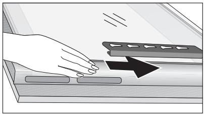 AEG-ELECTROLUX E4105-5-M EU(ML) - Inserting the oven door glass - 3