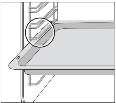 AEG-ELECTROLUX E4106-5-M DE R08 - Inserting the baking tray or roasting pan - 1