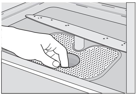 AEG-ELECTROLUX ESL67010 - Cleaning the filters - 3