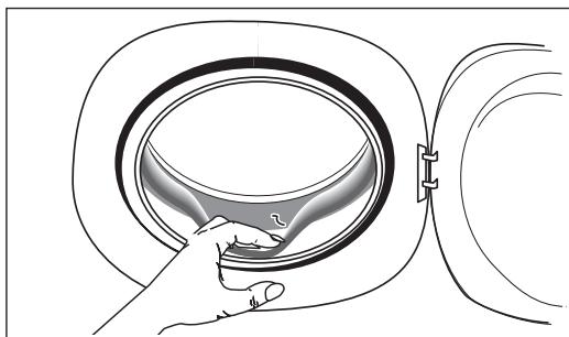 AEG-ELECTROLUX WASL5M101 - Removing the laundry - 6