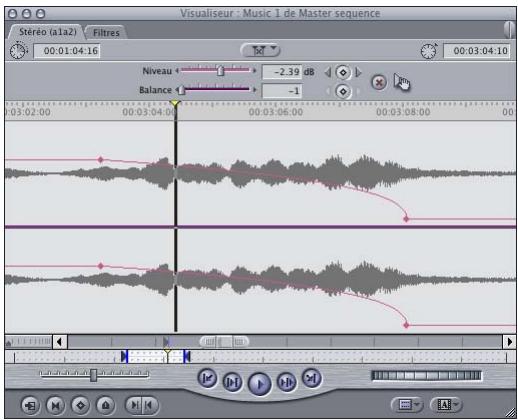 APPLE FINAL CUT PRO 6 - Pour enregistrer des images clés de niveau audio et de balance à l'aide d'une surface de contrôle : - 1
