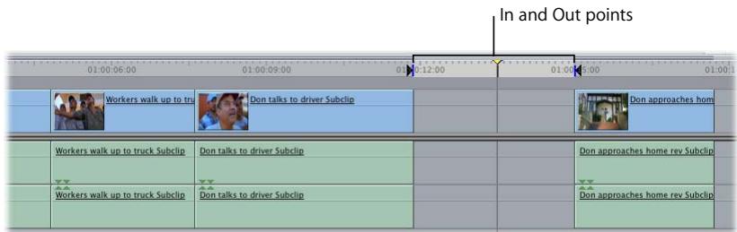 APPLE FINAL CUT PRO 5 - Example: Editing a Clip Into a Gap in Your Sequence - 3