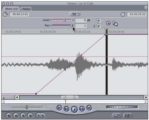 APPLE FINAL CUT PRO 5 - To set up a dynamic stereo pan using keyframes: - 5