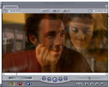APPLE FINAL CUT PRO 5 - Example: Using Keyframes to Make Opacity Changes - 3