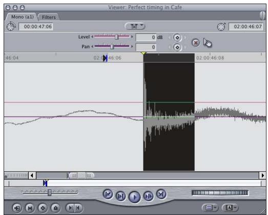 APPLE FINAL CUT PRO 5 - To navigate through a clip by subframe units: - 2
