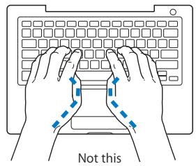 APPLE MACBOOK - Keyboard and Trackpad - 4