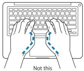 APPLE MACBOOK MC240 - Keyboard and Trackpad - 4