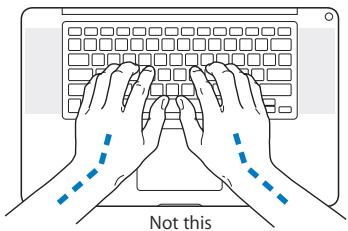 APPLE MACBOOK PRO MC226 - Keyboard and Trackpad - 2