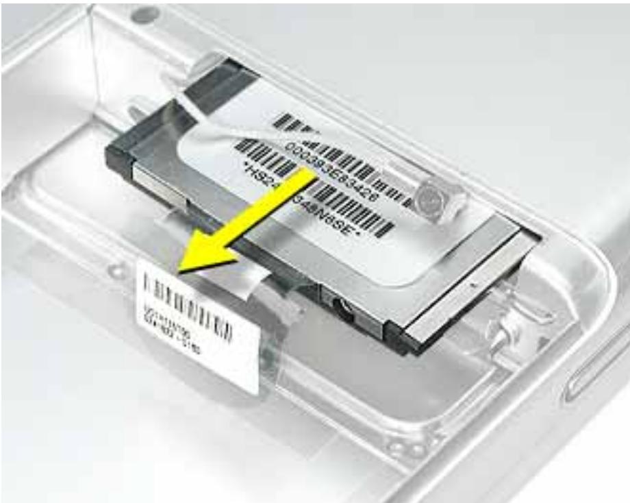 APPLE POWERBOOK G4 12 INCH - Gently disconnect the AirPort antenna cable.(Figure 5) - 2