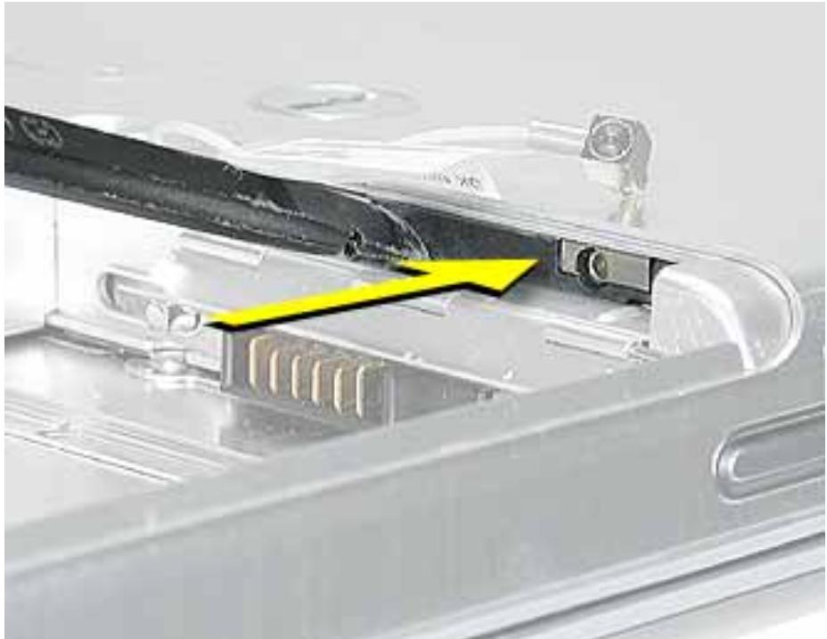 APPLE POWERBOOK G4 12 INCH - Slide the replacement AirPort Extreme Card into the slot, as shown.(Figure 7) - 1