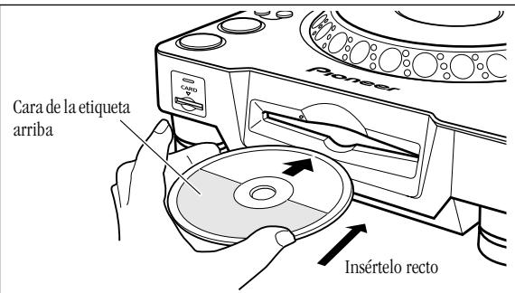 PIONEER CDJ-1000 - INSERCION/EXPULSION DE DISCOS - 1