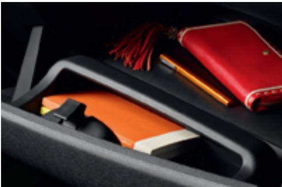 RENAULT GRAND SCENIC - Des rangements pour tous - 11