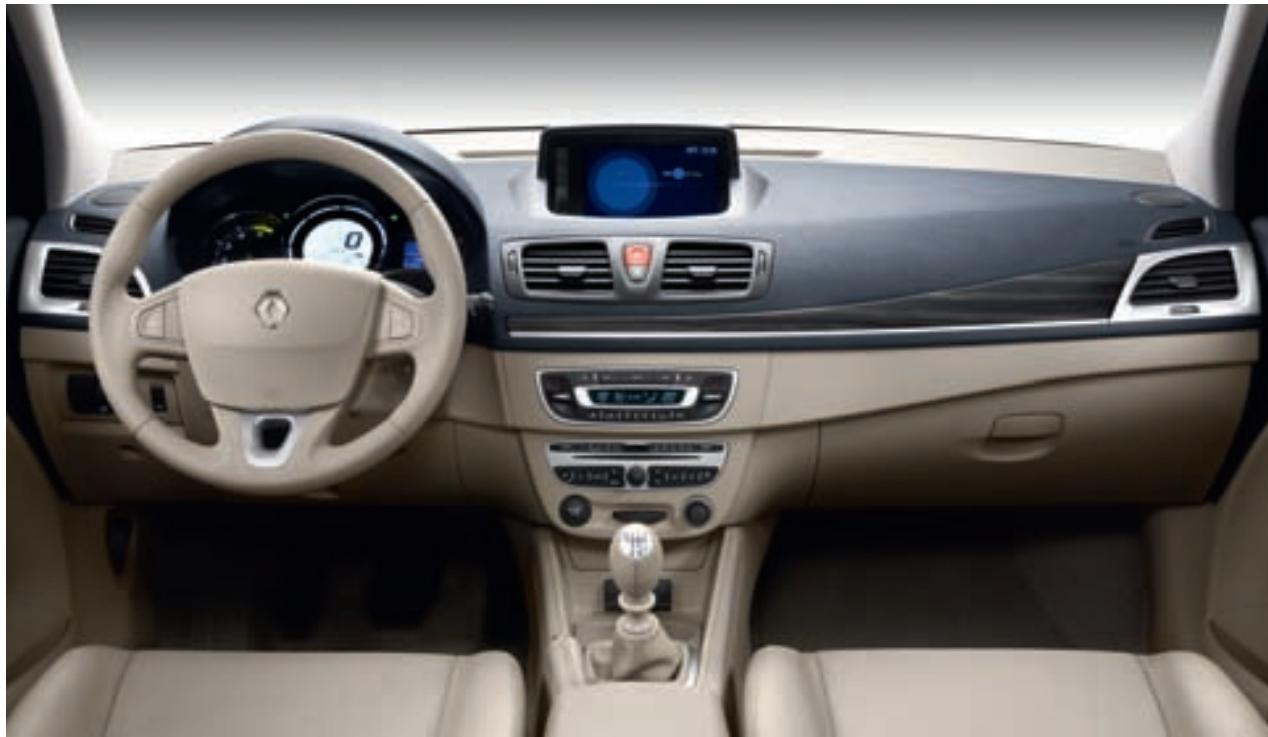 RENAULT MEGANE ESTATE - Carminat TOMTOM - 3