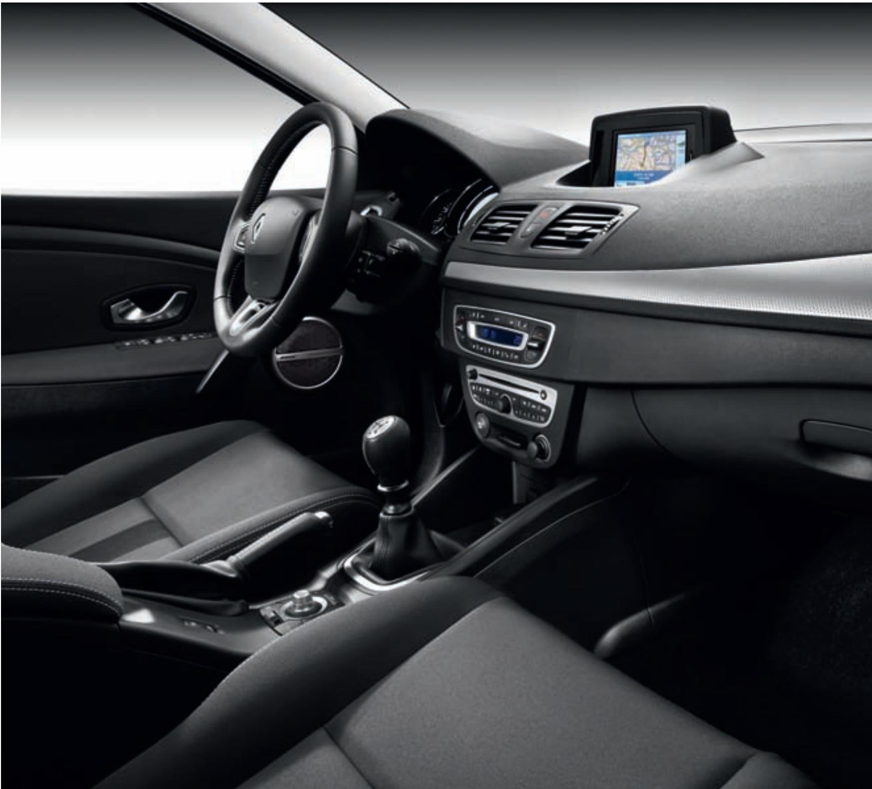 RENAULT MEGANE BERLINE - Innovation - 1