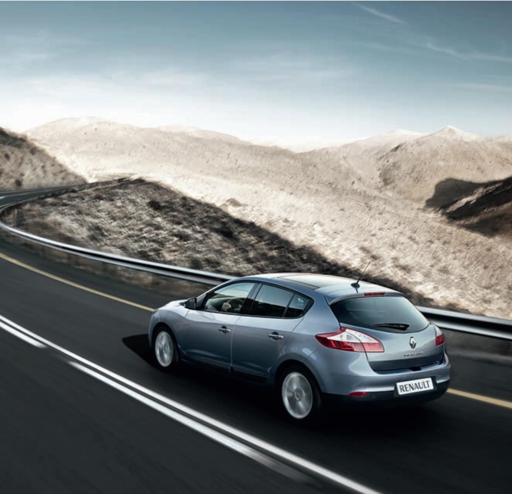 RENAULT MEGANE BERLINE - Une FORCE d'équilibre - 4