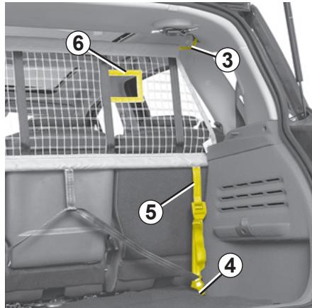 RENAULT SCENIC II - Pose du filet de séparation derrière les sièges arrière - 1