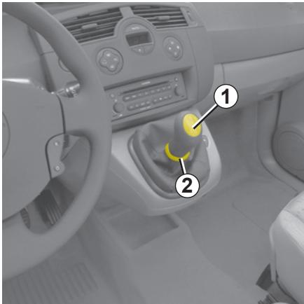 RENAULT SCENIC II - LEVIER DE VOTESSES - 1