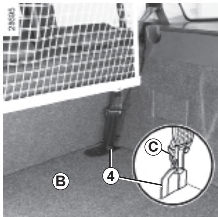 RENAULT CLIO 3 2012 - Fitting the luggage net A behind the rear bench seat - 1