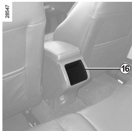 RENAULT MEGANE 3 2011 - PASSenger COMPARTMENT STORAGE SPACE AND FITTINGS (4/4) - 3