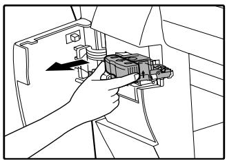 SAGEM MF 9323/ MF 9327 - Grasp the green portion of the staple box and remove the staple box from the stapler. - 1