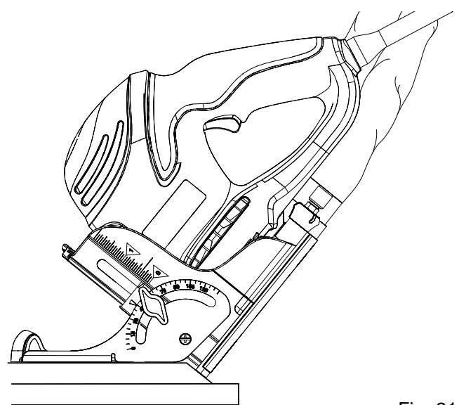 RYOBI JM82K - MAKING EDGE MITER JOINTS - 2