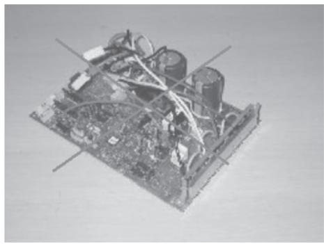 TOSHIBA RAS-16SAVP-E - The control circuitry has an uninsulated construction. - 4