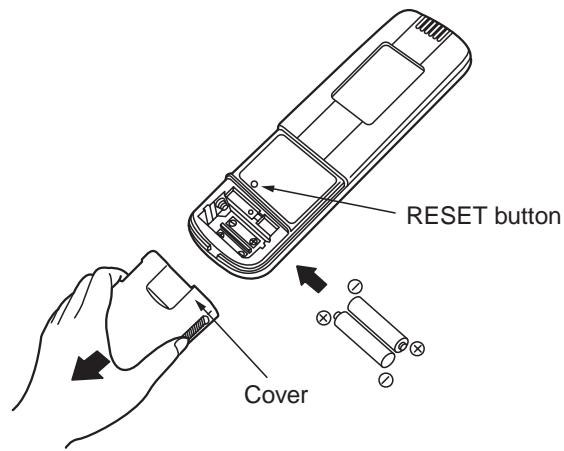 TOSHIBA TCB-SC642TLE2 - HOW TO INSERT THE BATTERIES - 1