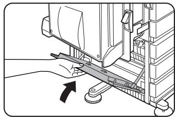 SHARP AR-M451 - Fermez le capot gauche du support/tiroir papier. - 1
