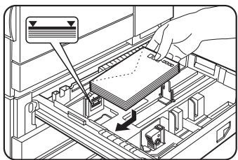 SHARP AR-M451 - Chargement des enveloppes - 1
