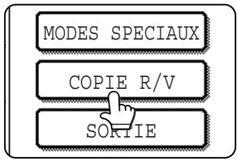 SHARP AR-M451 - Appuyez sur la touche [COPIE R/V]. - 1