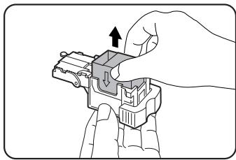 SHARP AR-M451 - Retirez la cartouche d'agrafes vide de la boîte d'agrafes. - 1