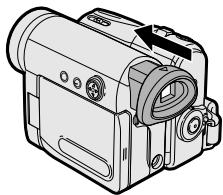 SHARP VLZ300S - Closing the viewfinder - 1