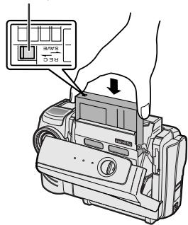 SHARP VL-NZ50S - Inserting - 3