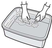 SHARP FU-W28E - Fill a large container with lukewarm water, add a mild kitchen detergent and stir. - 1