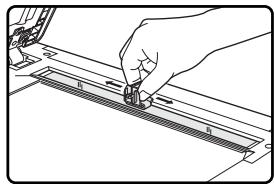 SHARP AR-5620D - Clean the original scanning glass with the glass cleaner. - 1