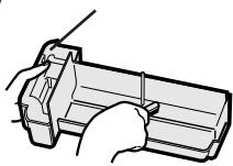SHARP KC-6400E - Waschen Sie die Innenseite der Wanne mit Wasser aus, um Verunreinigungen zu entfernen. - 1