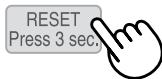SHARP KC-6500E - Podlacz oczyszczacz do sieci i nacijsnij przycisk RESET. - 1