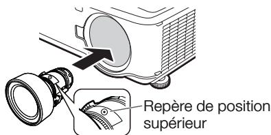 SHARP XG-PH80X-N - Retirez le capuchon de l'objet de remplacement. - 4