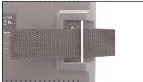 SILVERCREST KH 2360 - Attaching the LCD monitor to a headrest - 1