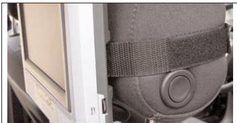 SILVERCREST KH 2360 - Attaching the LCD monitor to a headrest - 8