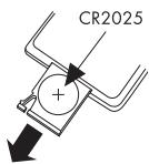 SILVERCREST KH 2376 - Inserting the battery - 2