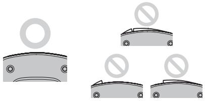 FUJIFILM FINEPIX XP30 - Confirming That the Cover Is Latched - 1