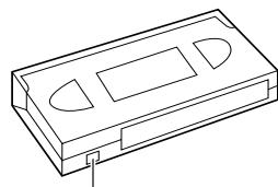 JVC HR-XVS30EF - Prévention d'effacement accidentel - 1