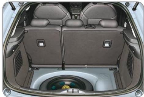 CITROEN C3 2 2009 - Access to the spare wheel - 1