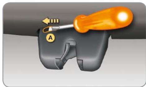 CITROEN C3 2 2009 - Tailgate release - 1